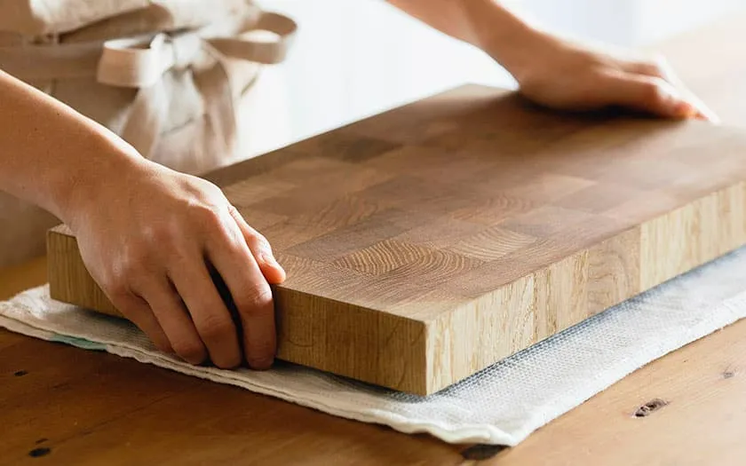 まな板を設置する