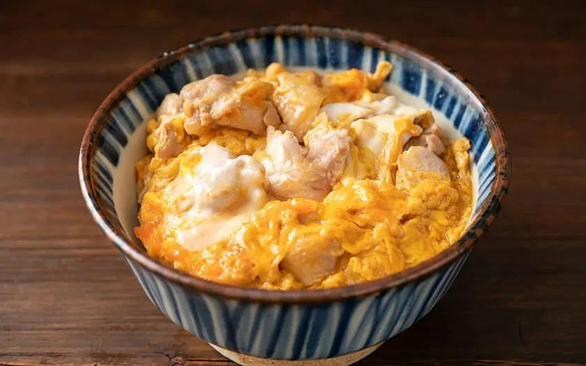 エネルギー源の主菜、主食をしっかり食べる